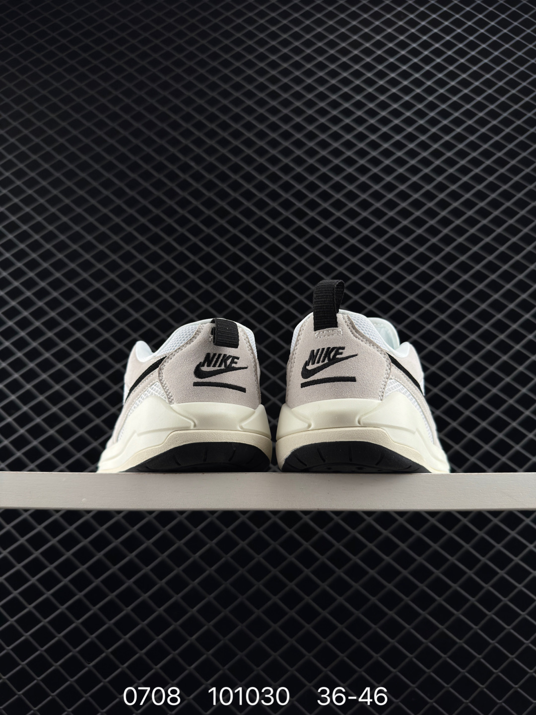 NK Air JORDAN CMFT ERA